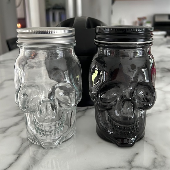 Target 2023 - NWT - Skull Jars (1 Black, 1 Clear) - Picture 4 of 13